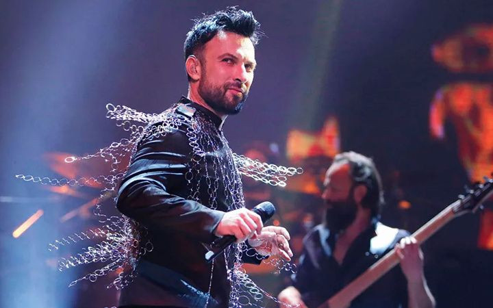 Tarkan'ın Trendyol reklamına Cem Yılmaz'dan olay gönderme! Sosyal medya 'kargocu'ya taktı - Sayfa 1