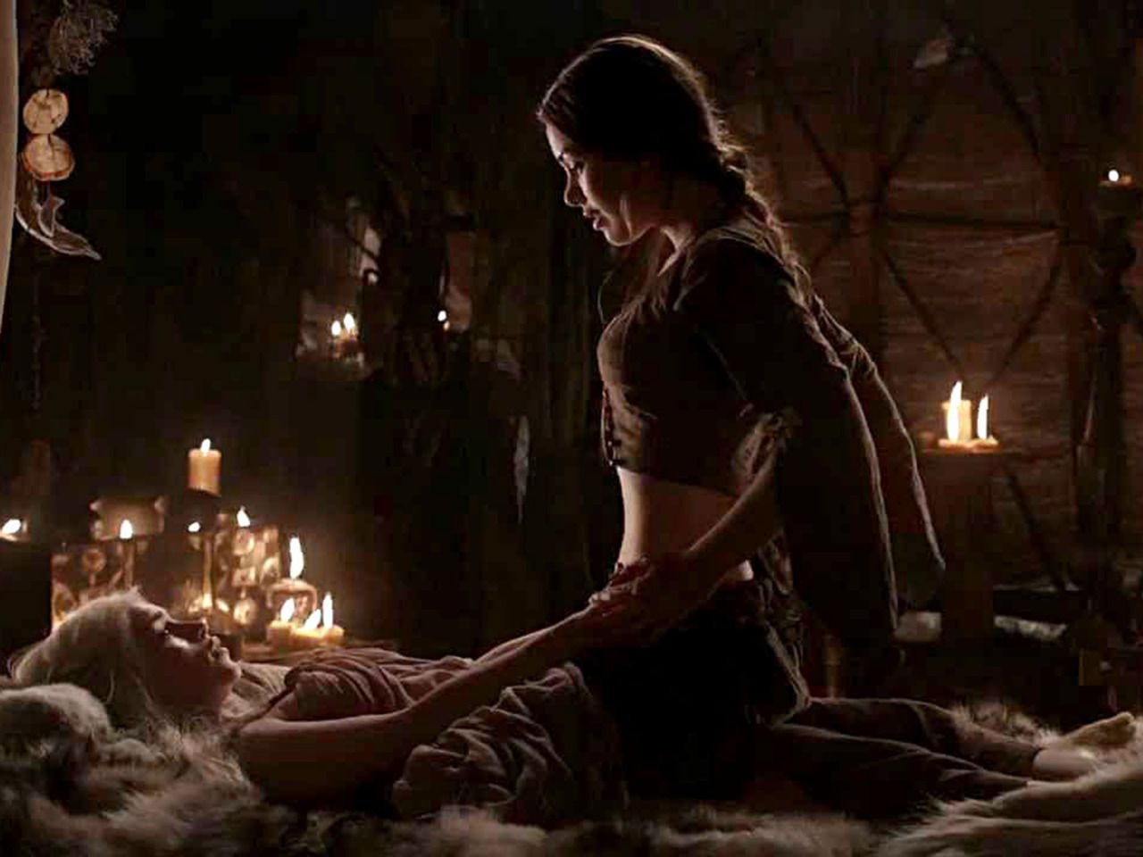 Game of Thrones'un ünlü oyuncusundan seks sahnesi itirafı - Sayfa 11