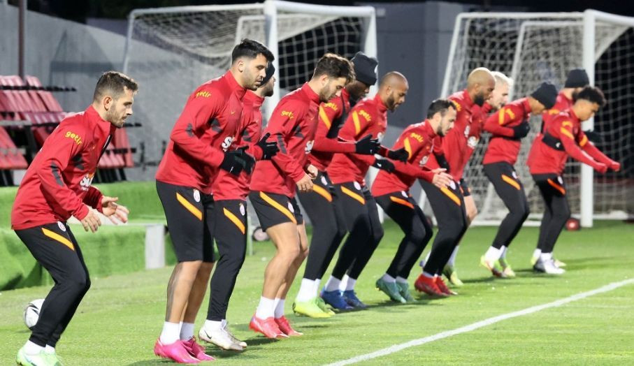 Galatasaray'da tarihi karar! 5 futbolcunun bileti kesildi - Sayfa 2