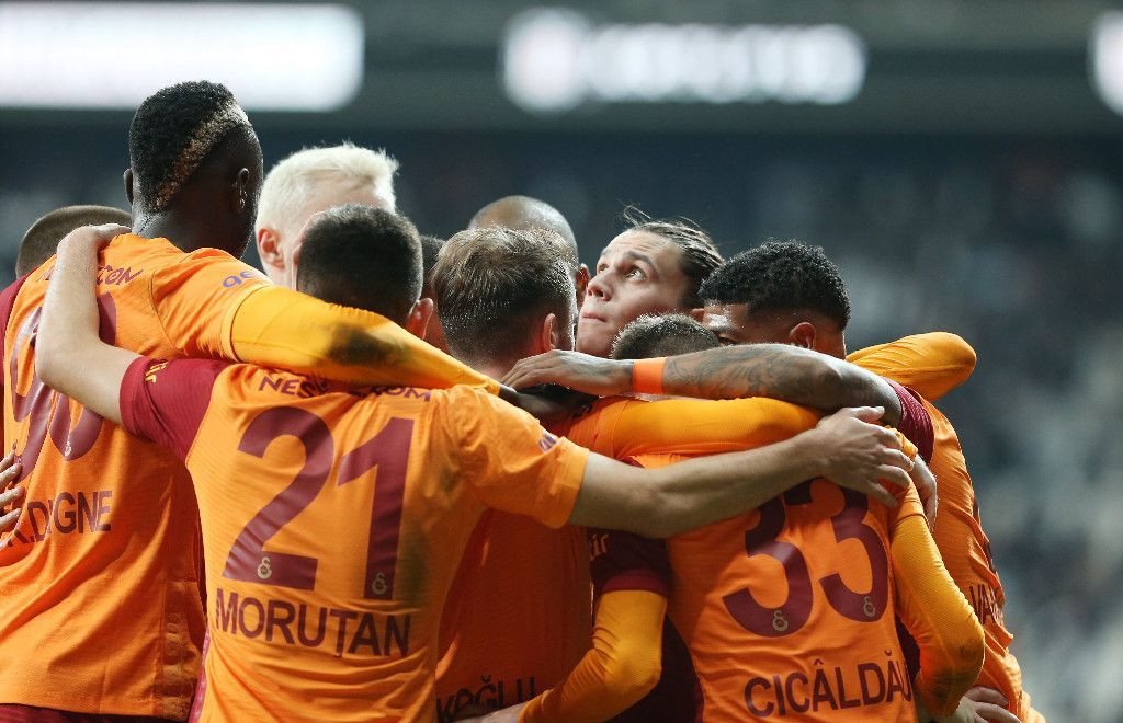 Galatasaray'da tarihi karar! 5 futbolcunun bileti kesildi - Sayfa 8