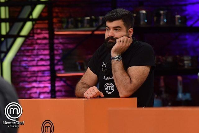 Sevilen yarışmacı MasterChef’e veda etti! Gözyaşlarına boğuldu… - Sayfa 2