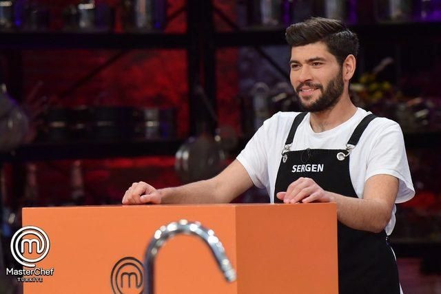 Sevilen yarışmacı MasterChef’e veda etti! Gözyaşlarına boğuldu… - Sayfa 7