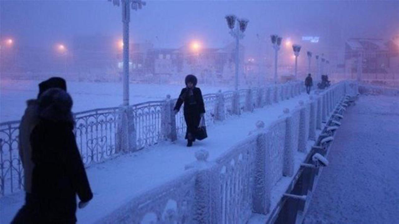 -40 derecede mini etek giyen kız hayatının şokunu yaşadı! Bacaklarını görünce... - Sayfa 7