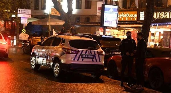 Gazetecilerin flaşı Somer Sivrioğlu'na kaza yaptırdı! - Sayfa 13