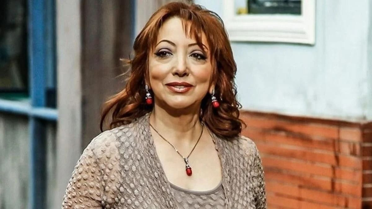 Yıllara meydan okuyor! İnce İnce Yasemince’nin yıldızı Yasemin Yalçın’ı görenler tanıyamadı! - Sayfa 41