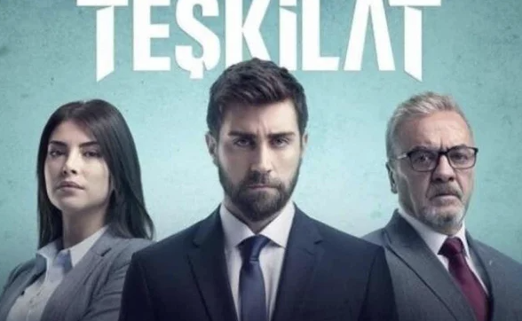 Hilal Kaplan’dan Çağlar Ertuğrul’a olay mesaj! "Simit sat, onurlu yaşa!" - Sayfa 7