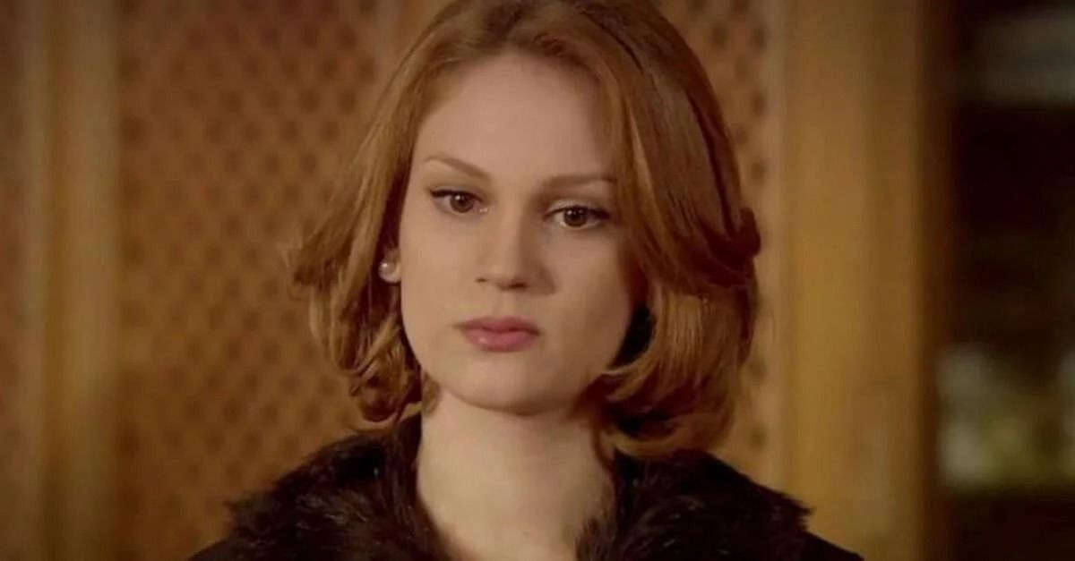 Farah Zeynep Abdullah’tan ‘Acıların Kadını’ pozu! Benzerliği olay oldu… - Sayfa 29