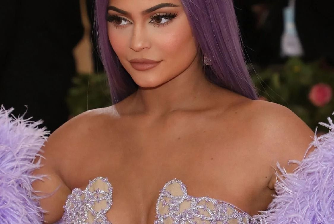 Kylie Jenner çırılçıplak verdiği cesur pozuyla nefes kesti! Eski halinden eser yok - Sayfa 55