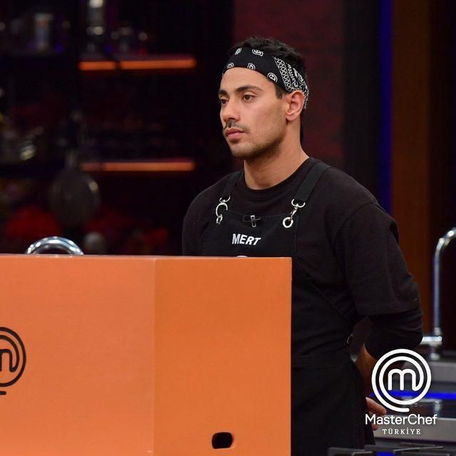 MasterChef’te sistem değişti! İddialı isim dün gece yarışmaya veda etti - Sayfa 6