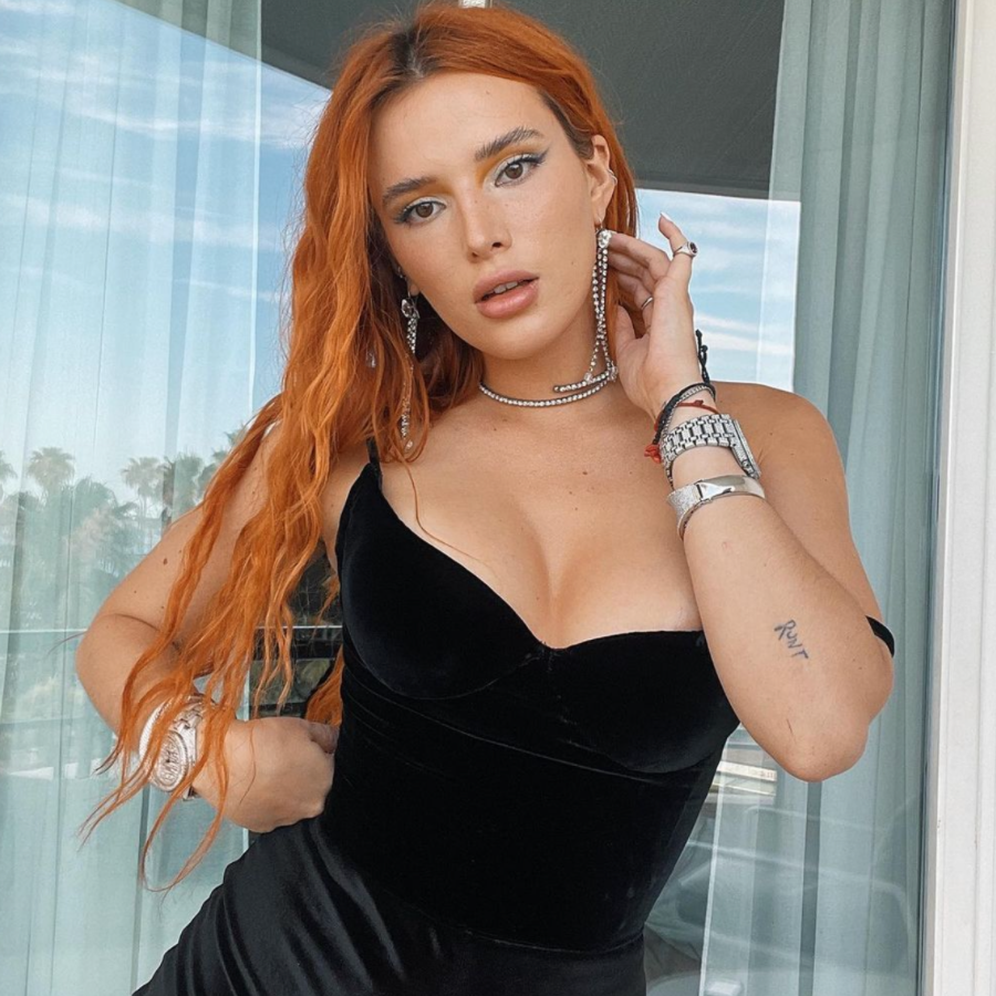 Bella Thorne küvette çırılçıplak pozlarını paylaştı - Sayfa 10