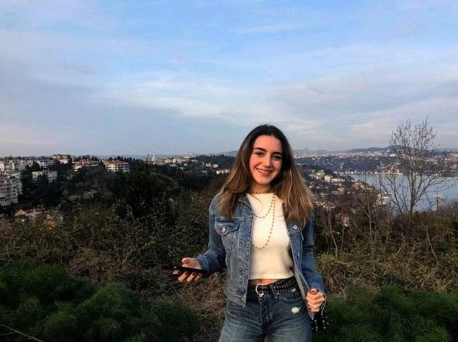 Annesinin kopyası! Esra Dermancıoğlu'nun kızı güzelliğiyle baş döndürdü - Sayfa 13