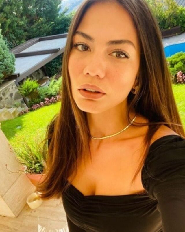 Demet Özdemir ve Hande Erçel arasında şok eden kıskançlık krizi! Takipten çıkardı… - Sayfa 2