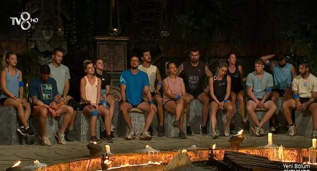 Survivor’da Sürgün Adası’na giden isimden sert tepki! Gözyaşlarını tutamadı… - Sayfa 4