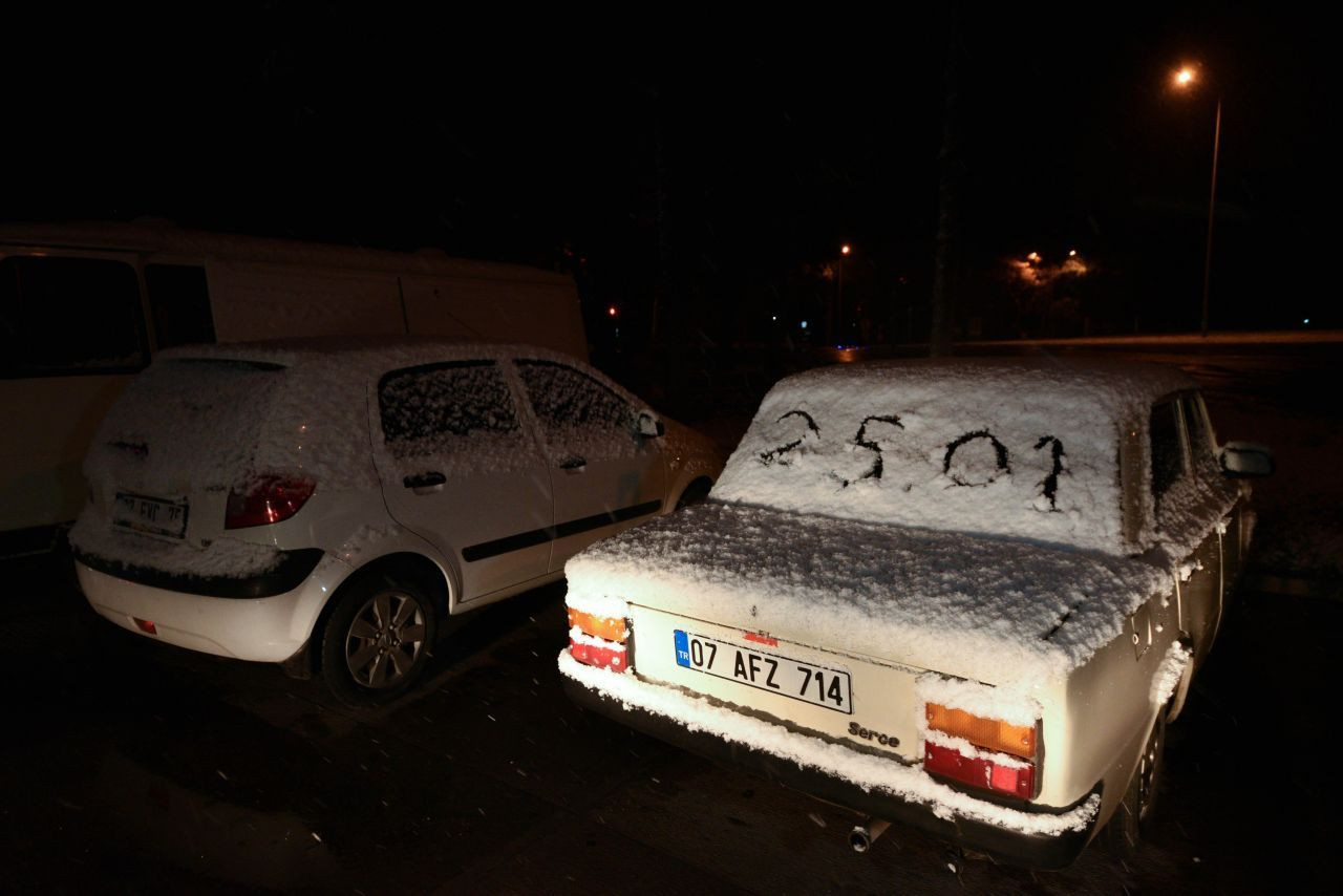 Antalya’ya 29 yıl sonra kar yağdı - Sayfa 3