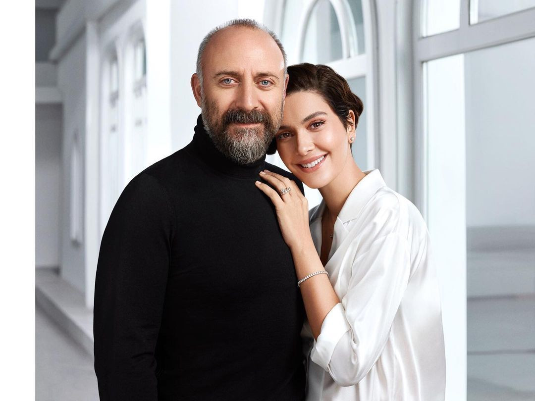 Bergüzar Korel ve Halit Ergenç’ten radikal karar! O fotoğrafların sırrı ortaya çıktı… - Sayfa 1