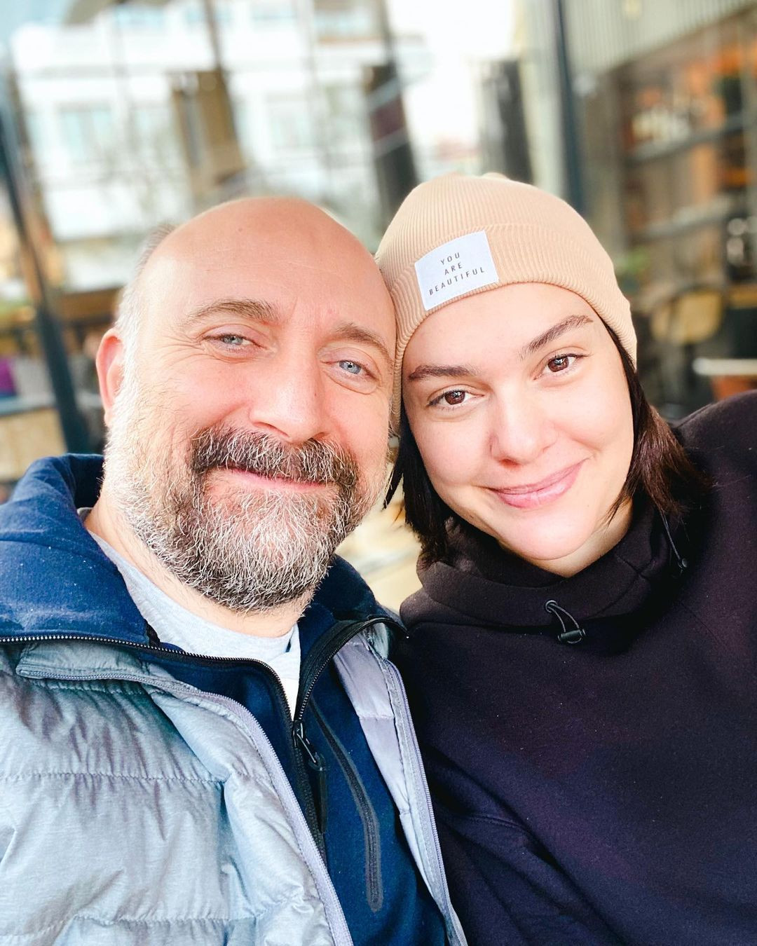 Bergüzar Korel ve Halit Ergenç’ten radikal karar! O fotoğrafların sırrı ortaya çıktı… - Sayfa 12