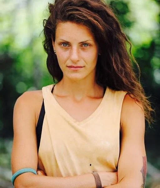 Survivor Nadya havuzda çırılçıplak poz verdi! - Sayfa 1