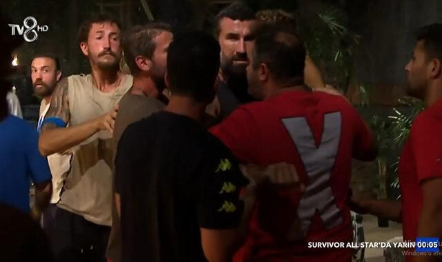 Survivor'da kavga eden Yasin ve Hikmet diskalifiye oldu mu? Acun Ilıcalı açıkladı! - Sayfa 4