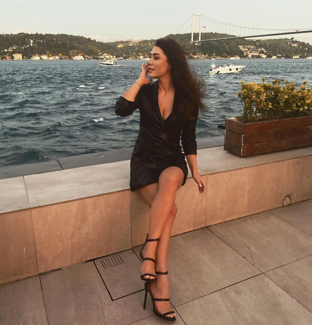 Kısmetse Olur Aycan Varış hakkında bomba iddia! Arkadaşının eski kocası ile… - Sayfa 23