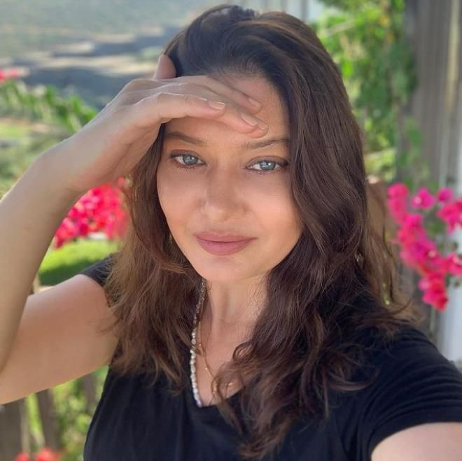 Mihrimah Sultan’ın kızı büyüdü! Görenler Nurgül Yeşilçay’a benzetiyor - Sayfa 4