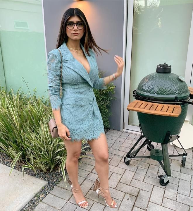 Yetişkin film yıldızı Mia Khalifa yatak odasından paylaştı! En büyük zaafı bakın neymiş - Sayfa 13