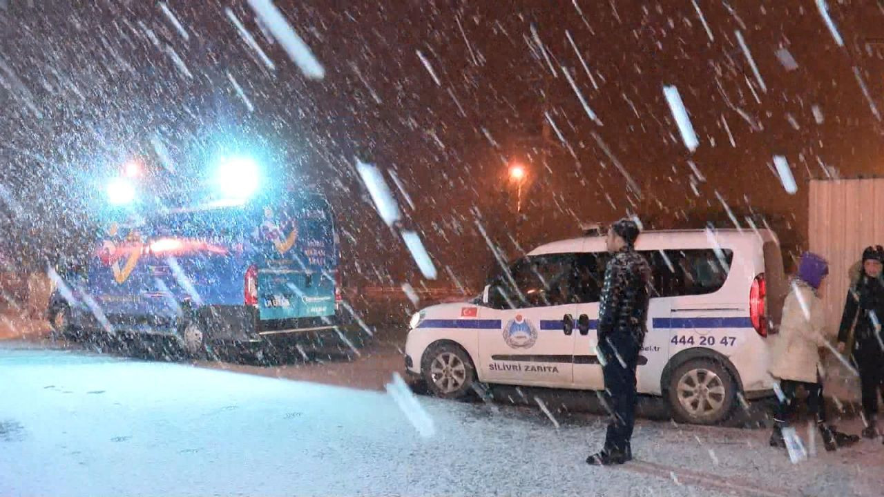 İstanbul'da beklenen kar yağışı başladı - Sayfa 4