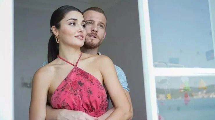 Hande Erçel ve Kerem Bürsin ayrılığıyla ilgili şok iddia! Sosyal medya çalkalandı - Sayfa 1