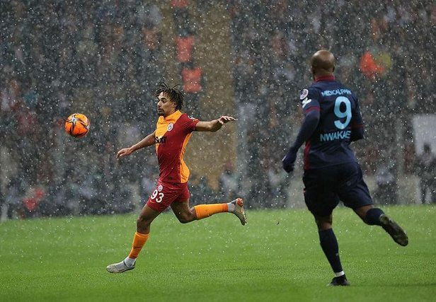 Pelin Öztekin’in maç kavgası karakolda bitti! ‘Sen nasıl Galatasaraylısın’ deyip... - Sayfa 2