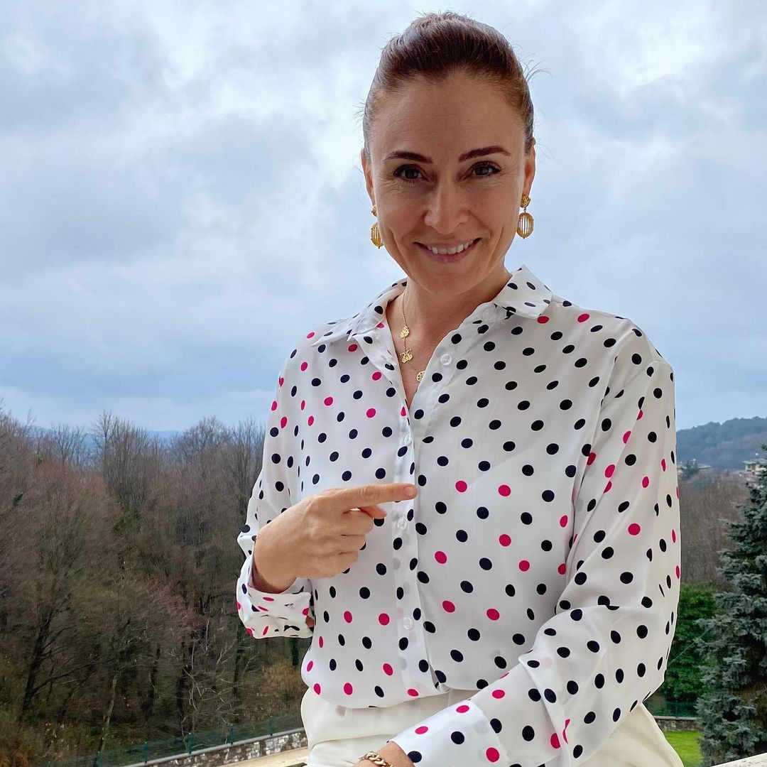 Ceyda Düvenci fit vücudu ve güzelliğiyle görenleri büyüledi! Sosyal medyadan sırrını açıkladı - Sayfa 10