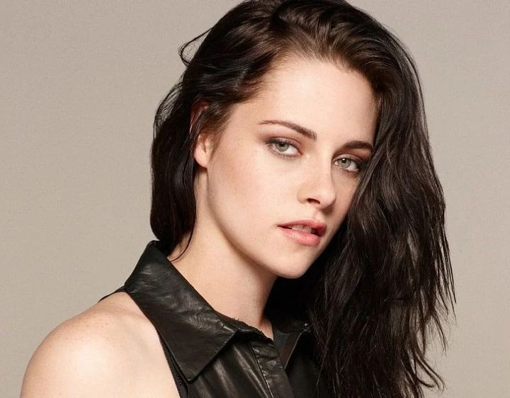 Kırmızı halıya damga vurdu! Kristen Stewart sevgilisiyle dudak dudağa - Sayfa 2