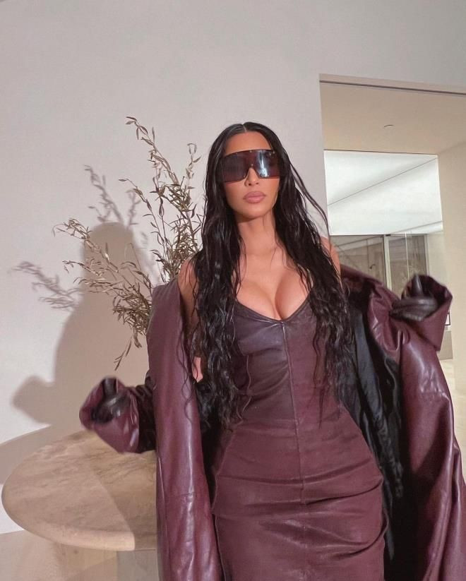 Kim Kardashian'ın başı cinsel ilişki kasediyle belada! 6 yaşındaki oğlu buldu... - Sayfa 13