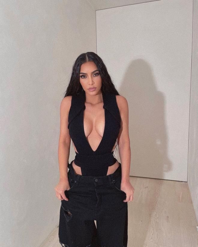 Kim Kardashian'ın başı cinsel ilişki kasediyle belada! 6 yaşındaki oğlu buldu... - Sayfa 16