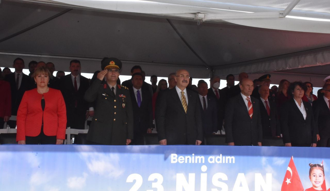 23 Nisan Ulusal Egemenlik ve Çocuk Bayramı coşkusu yine yeniden sokaklarda - Sayfa 12