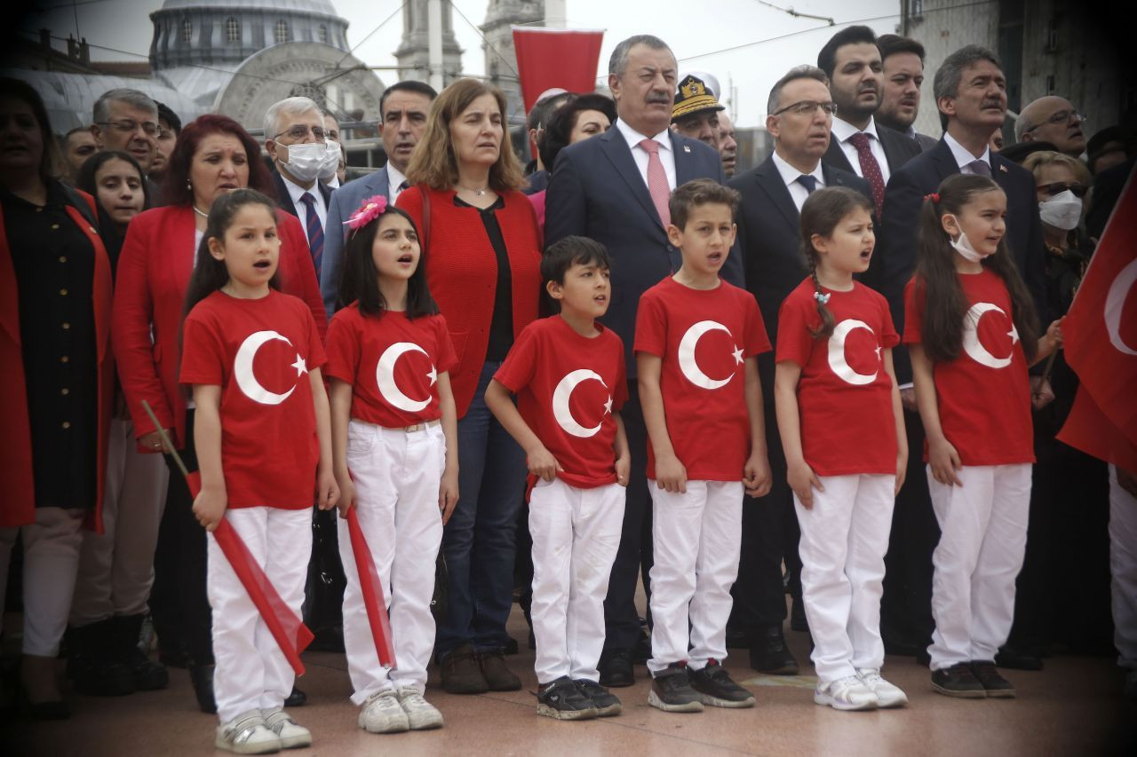 23 Nisan Ulusal Egemenlik ve Çocuk Bayramı coşkusu yine yeniden sokaklarda - Sayfa 9