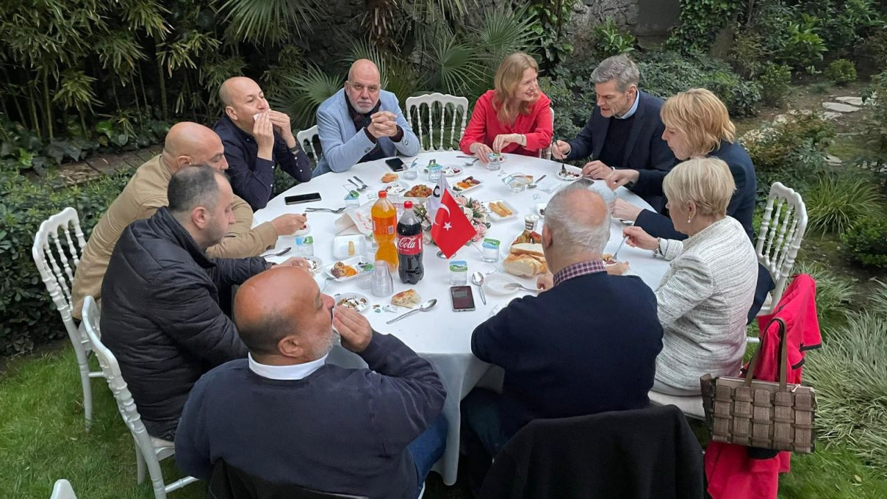 Yabancı medya Küresel Gazeteciler Konseyi iftarında buluştu - Sayfa 9