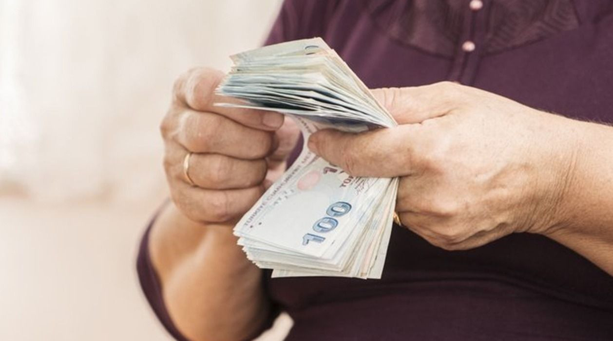 Emeklilere büyük müjde! Bankalar duyurdu, 5 bin 250 lira... - Sayfa 3