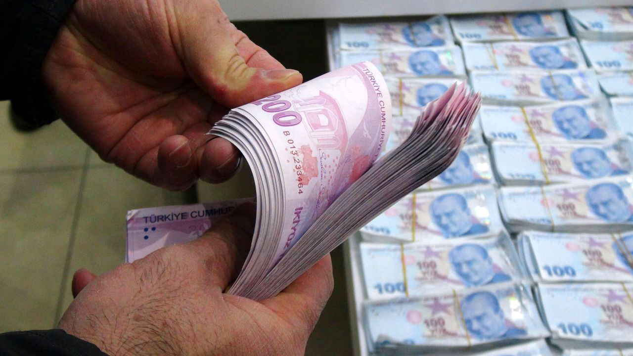 Emeklilere büyük müjde! Bankalar duyurdu, 5 bin 250 lira... - Sayfa 9