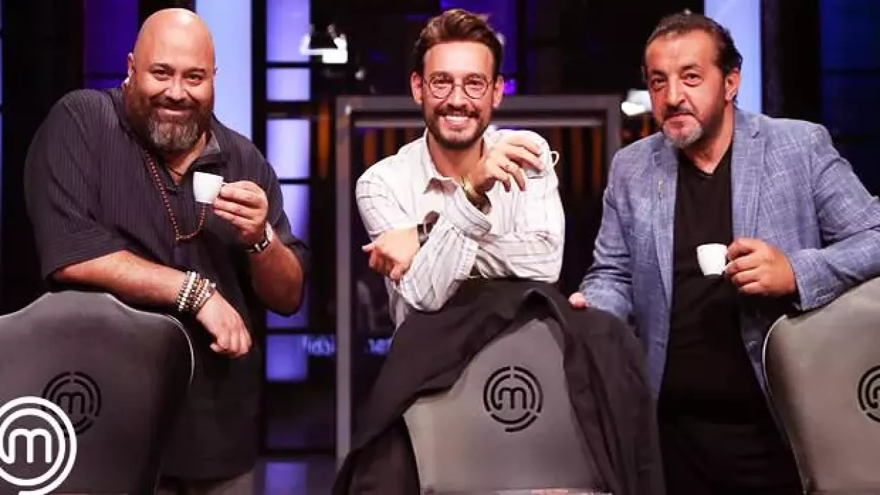 Masterchef Türkiye hayranlarına kötü haber! Hangi şef ayrılık kararı aldı? - Sayfa 4