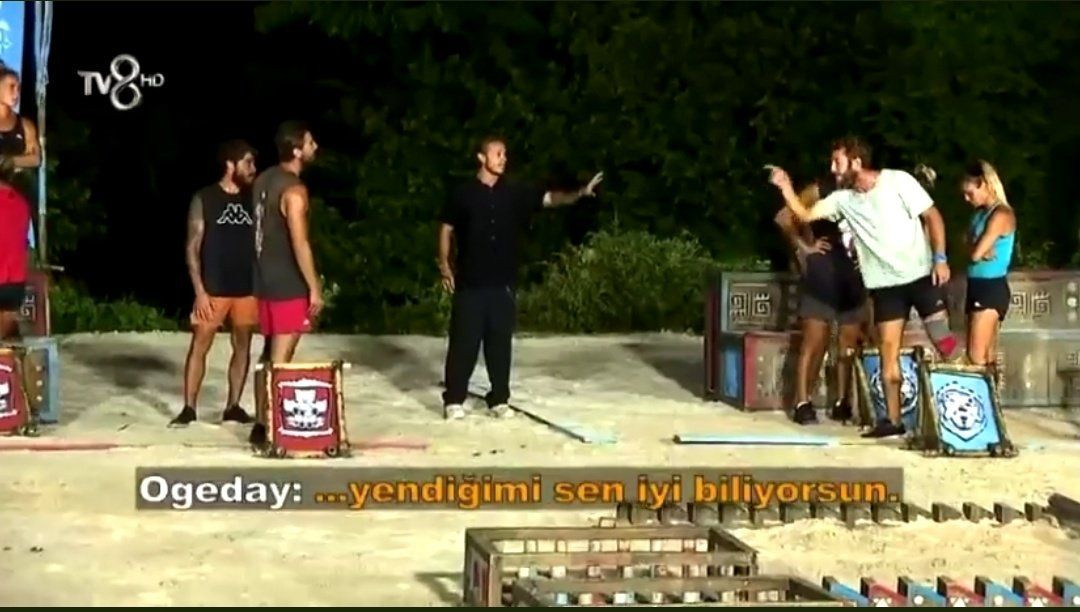 Survivor'da Adem, Ogeday ve Berkan birbirine girdi! Murat Ceylan çığlık atarak susturdu - Sayfa 8