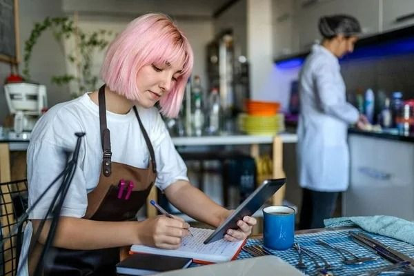 Stajyere ödenen rakam dudak uçuklattı! İşte dünyada en yüksek maaş veren 25 şirket - Sayfa 2