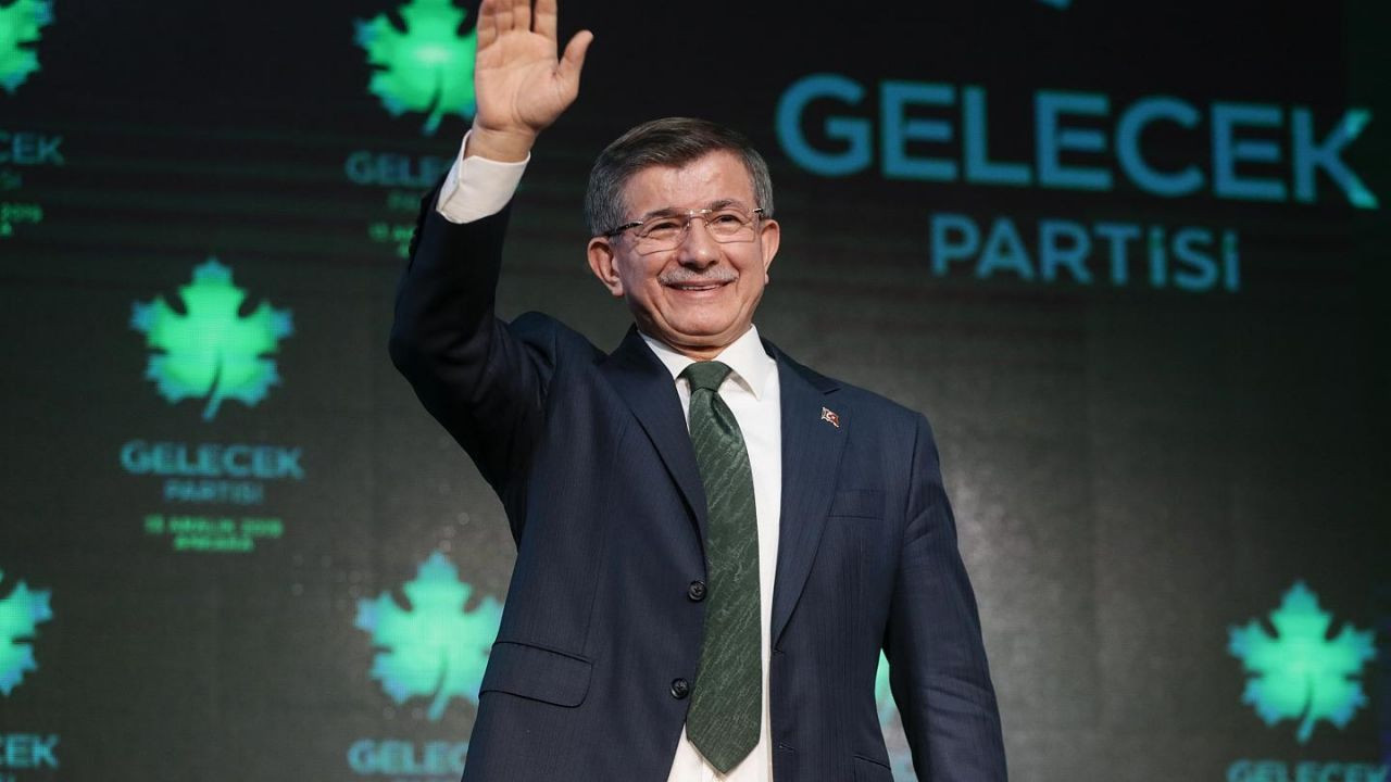 Son anketten çarpıcı sonuçlar! AK Parti CHP’yi geçiyor ancak Erdoğan… - Sayfa 14