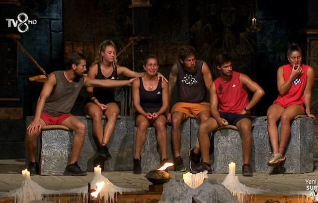 Acun Ilıcalı açıkladı: Survivor'da sürpriz veda! Gözyaşları sel oldu... - Sayfa 19