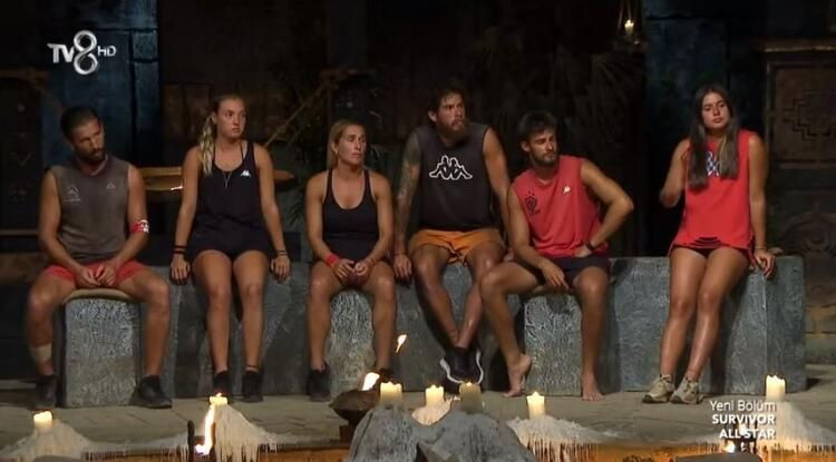 Survivor All Star’da 3. eleme adayı belli oldu! ‘Üzerim seni’ sözleri geceye damga vurdu - Sayfa 14