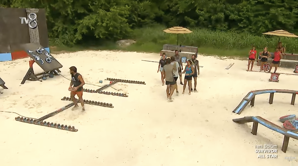 Survivor'da o yarışmacılar eleme adayı oldu! Dokunulmazlığı hangi takım kazandı? - Sayfa 4