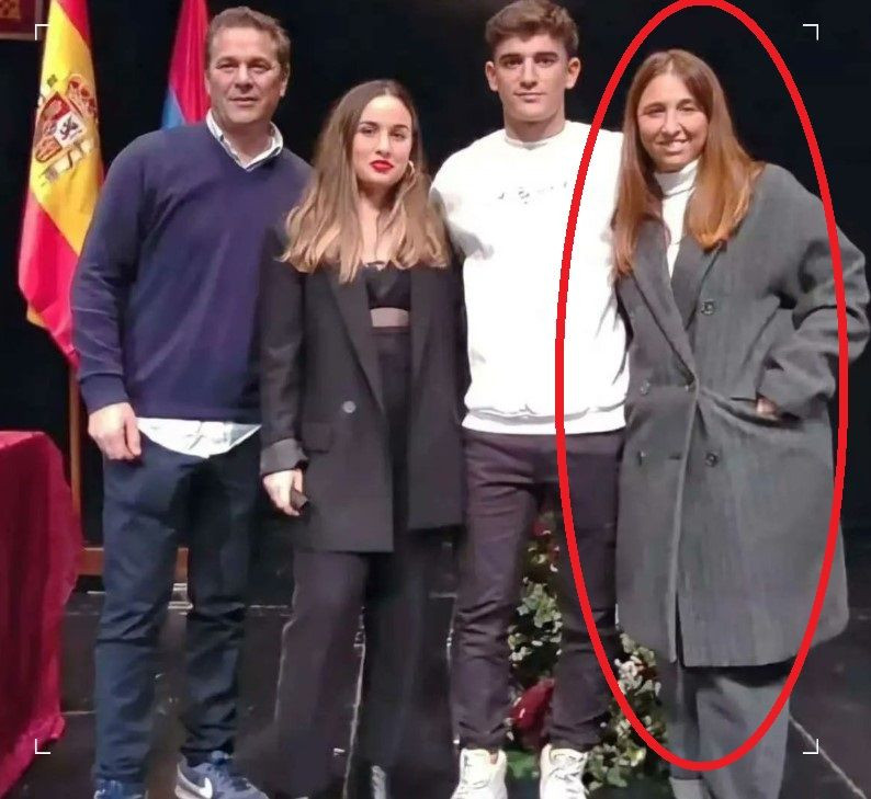 Pique'nin Shakira'yı aldattığı kadın ortaya çıktı! Takım arkadaşının annesiymiş... - Sayfa 10