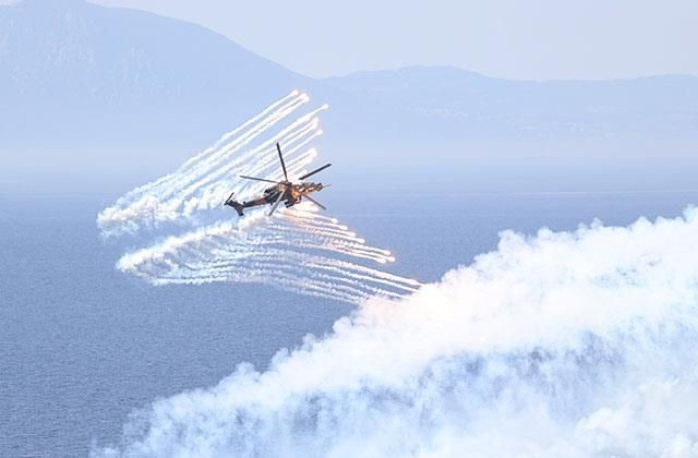 Dosta güven, düşmana korku verdi! İşte TSK'nın Efes-2022 tatbikatından nefes kesen görüntüler - Sayfa 19