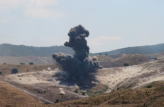 Dosta güven, düşmana korku verdi! İşte TSK'nın Efes-2022 tatbikatından nefes kesen görüntüler - Sayfa 10