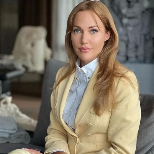 Meryem Uzerli’den kızlarına ilginç yasak! Oynadığı dizileri… - Sayfa 7