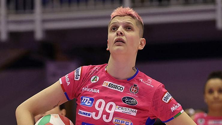 Milli voleybolcu Ebrar Karakurt’u şok eden yorum! Cevabı olay oldu… - Sayfa 14