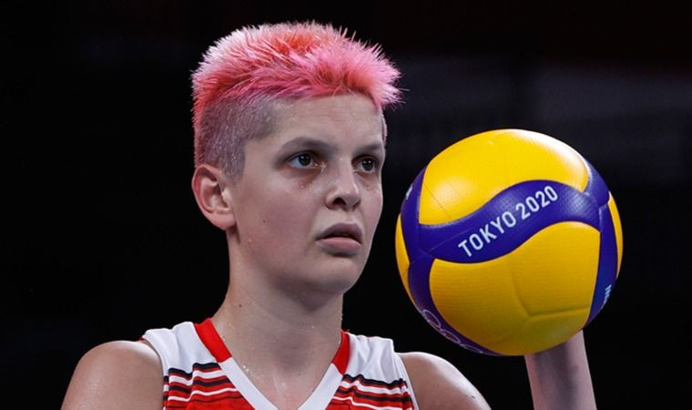 Milli voleybolcu Ebrar Karakurt’u şok eden yorum! Cevabı olay oldu… - Sayfa 8